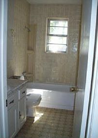 4th image of 1102 Pine St