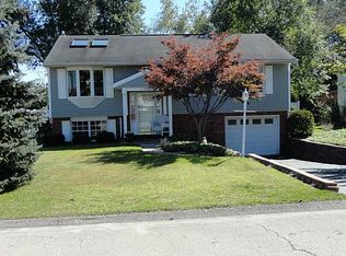 1907 W Park Rd, Scottdale, PA 15683