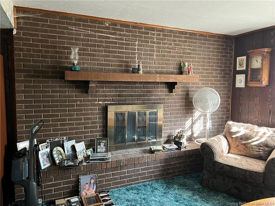 2nd image of 605 Millwood Pl