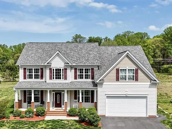 9497 Juniper St, King George, VA 22485