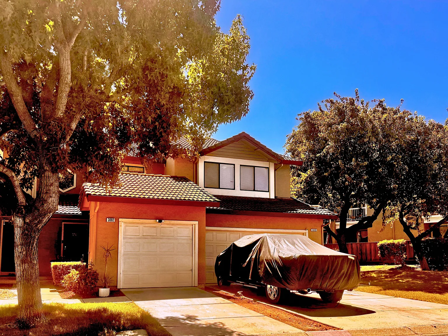 2 bed, 2.5 bath, 1092 sqft, $2,950 — Photo 1