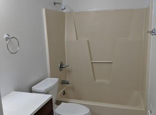 3820 NW Archer St #102, Lake City, FL 32055