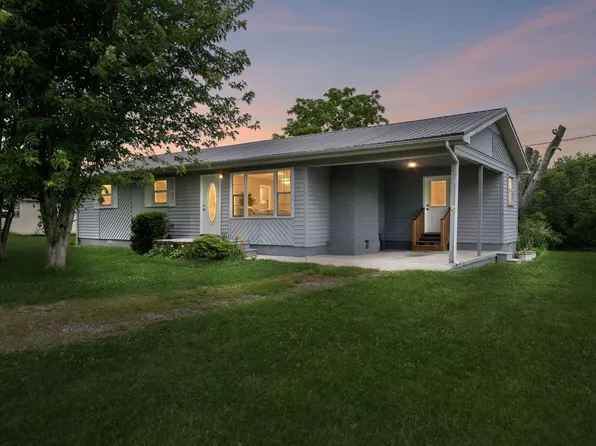 416 Gordon Rd, Crossville, TN 38572
