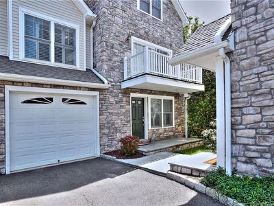 39 Maple Tree Ave UNIT 11, Stamford, CT, 06906