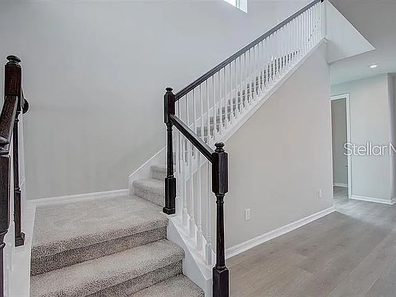 2nd image of 2910 Gipper Cir