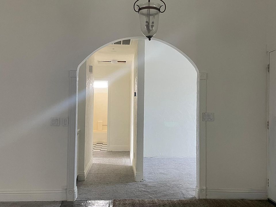 1st image of 13465 Vail Ct
