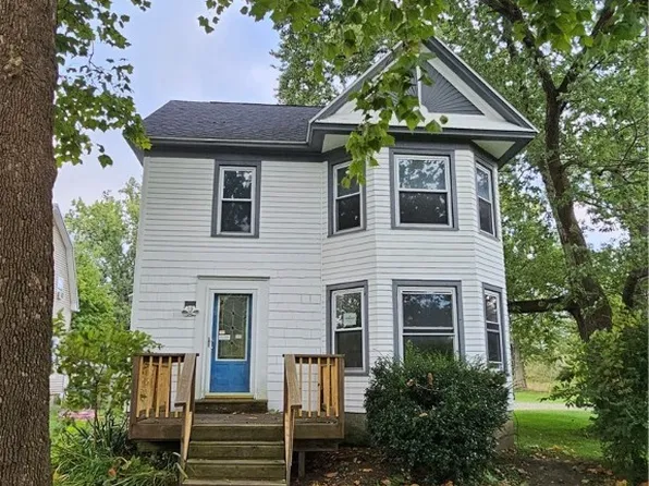 2732 Youngstown Lockport Rd, Ransomville, NY 14131