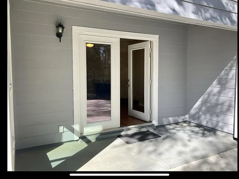 3102 Las Brisas Dr — Photo 18