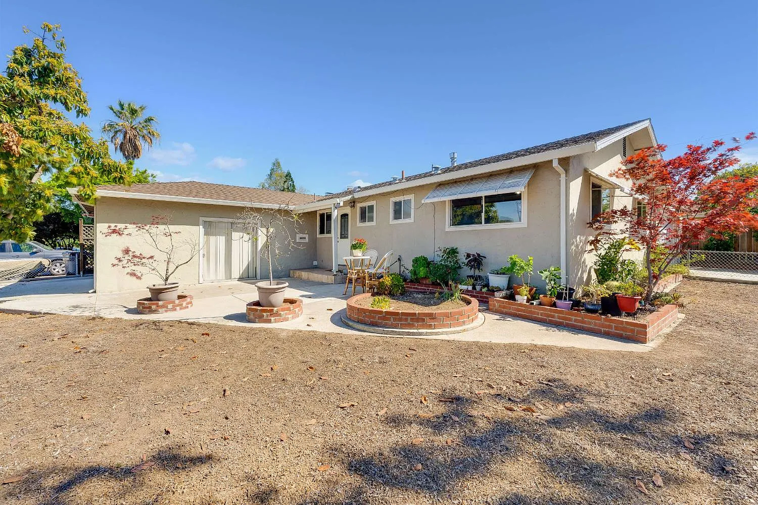 1828 Nelson Way photo 1