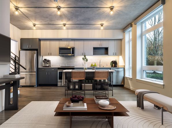 3230 16th Ave W #5474399