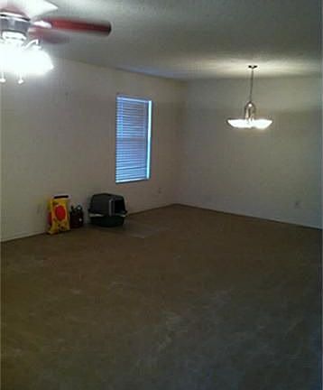 4th image of 6004 Lorenzo Dr