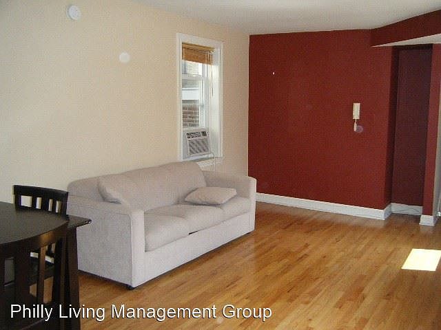 1st image of 610 N 16th St #11879283