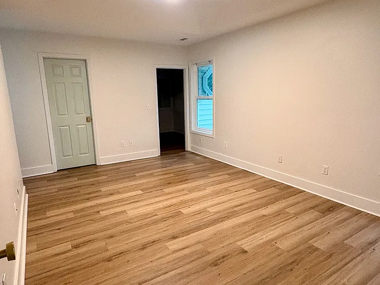 4853 College Acres Dr — Photo 9