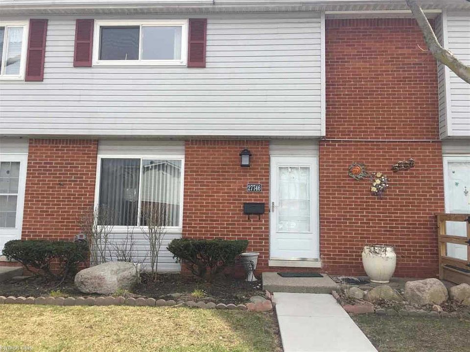 1st image of 27746 Eastwick Sq