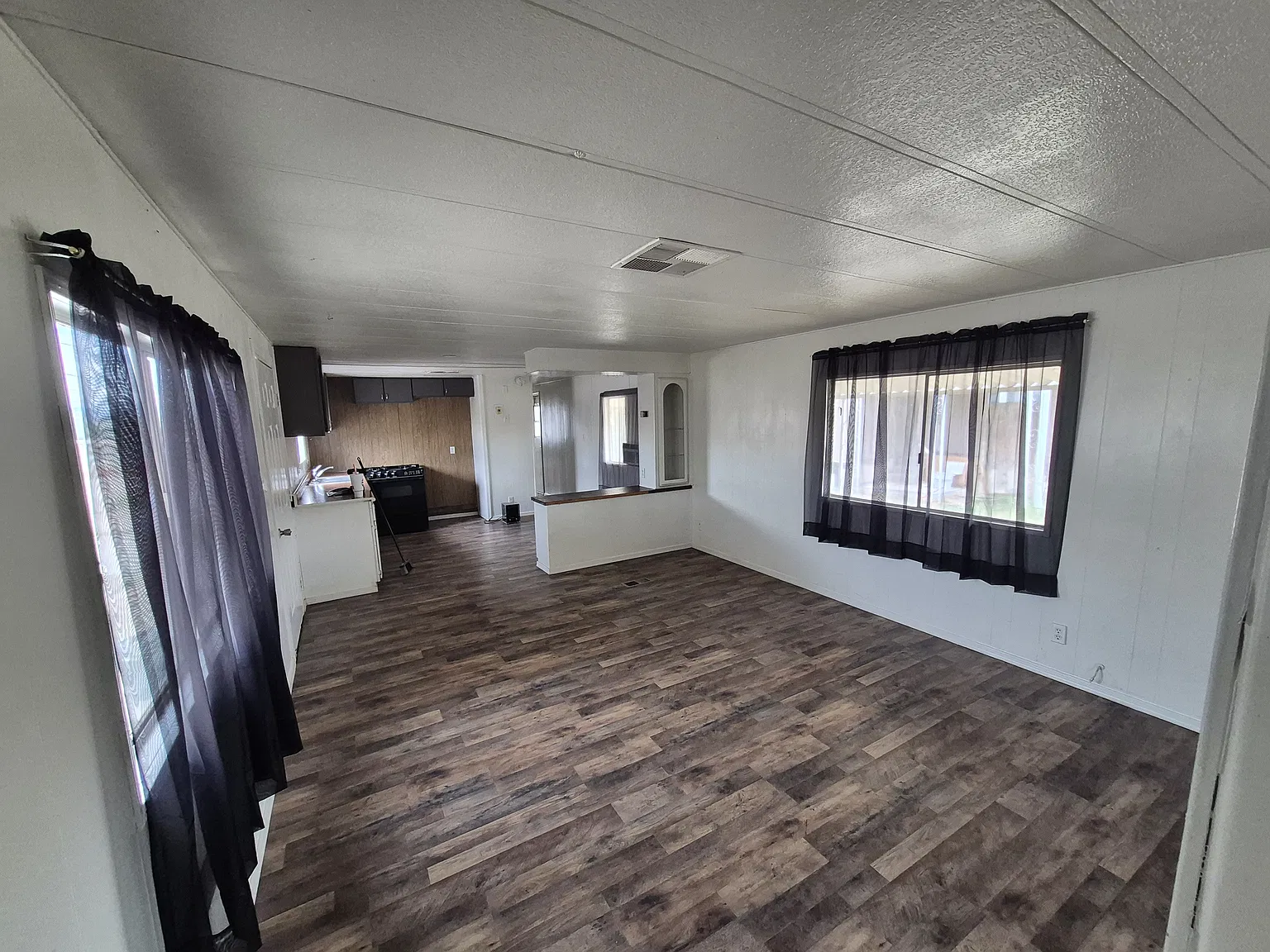 2 bed, 750 sqft, $795 — Photo 1