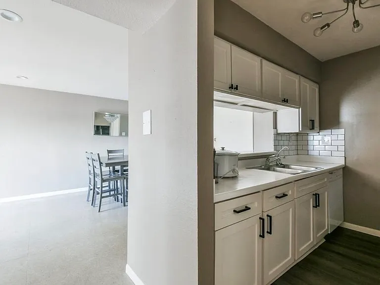 8529 Hearth Dr #25 — Photo 17