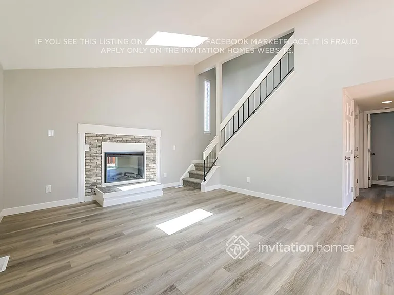 1946 Ensenada St — Photo 5