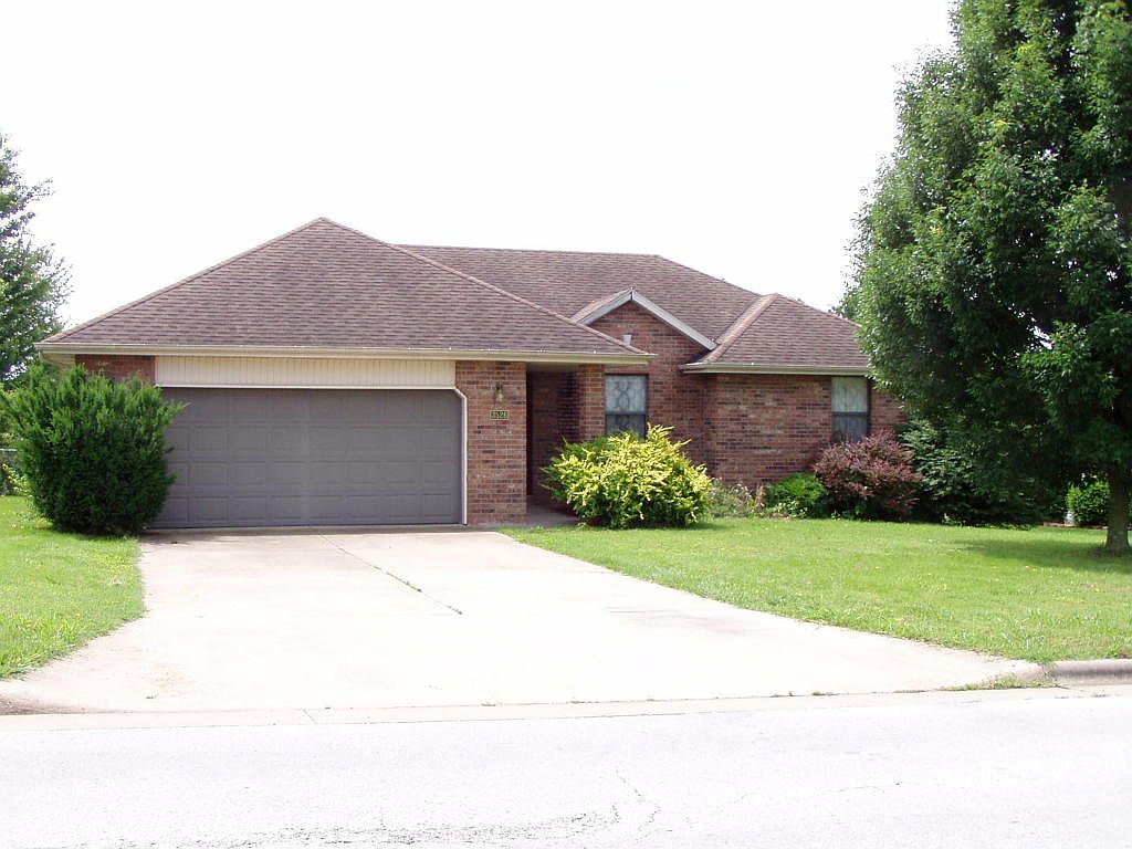 3526 W Village Ter, Springfield, MO 65810 Zillow
