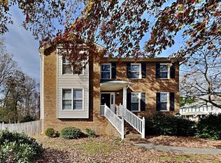 3100 Glenshire Dr, Winston Salem, NC 27127