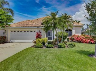 6915 Superior Street Cir, Sarasota, FL 34243