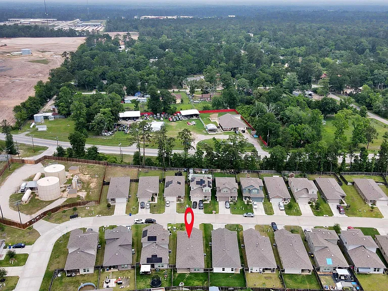 16916 Rich Pines Dr — Photo 40