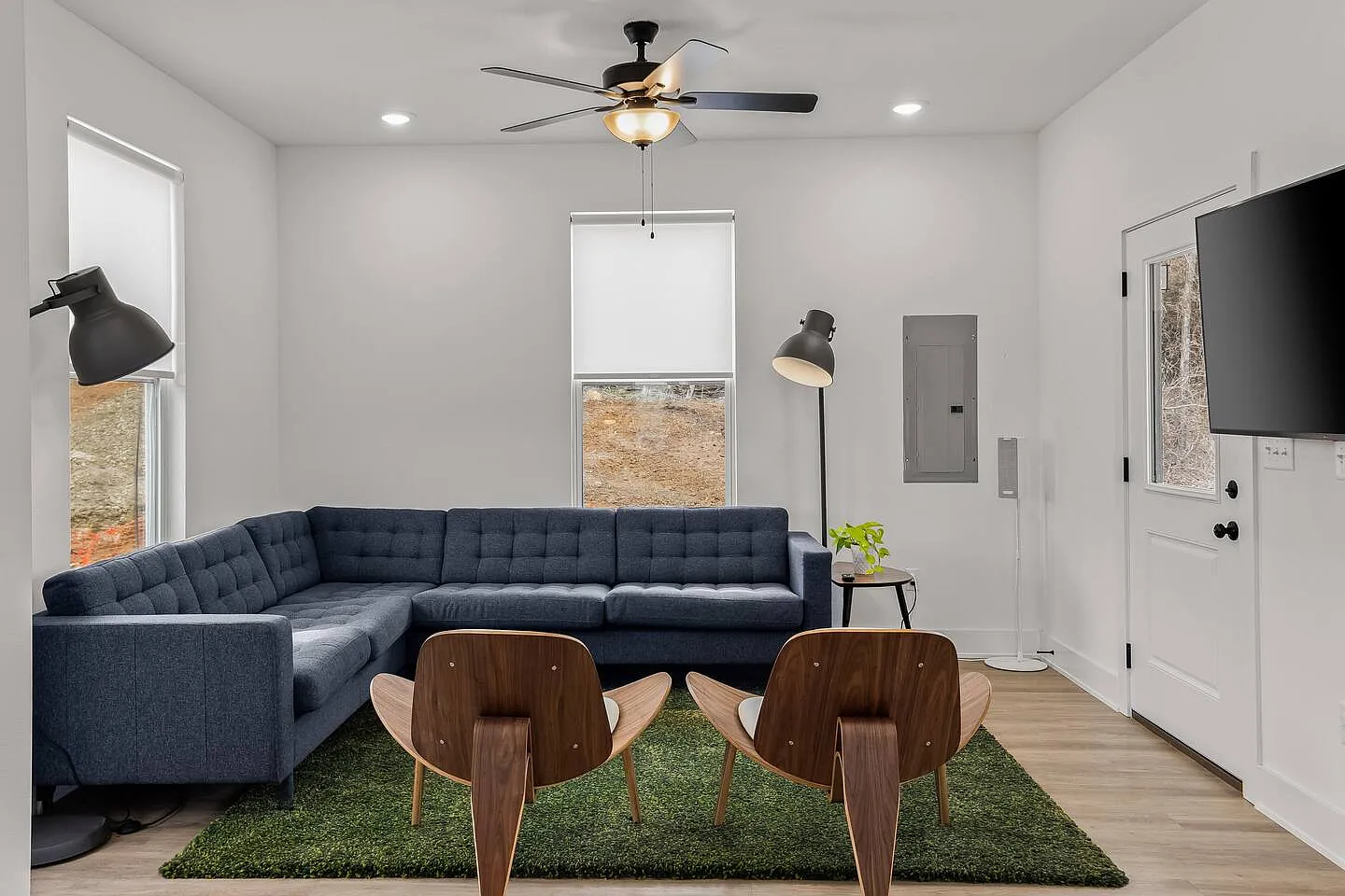 2 bed, 2.5 bath, 1225 sqft, $2,700 — Photo 4