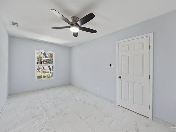 5th image of 1414 N Glasscock Rd