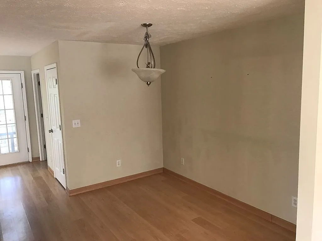 60 Davis Mill — Photo 2