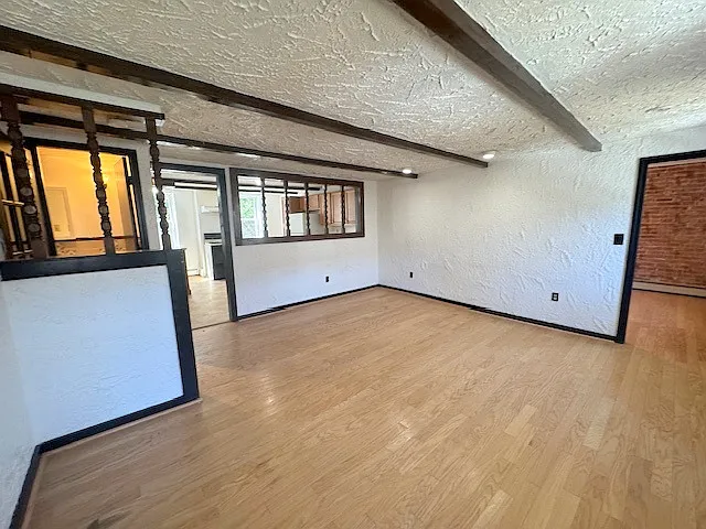 Building Photo - 6-8 Holmes St #2