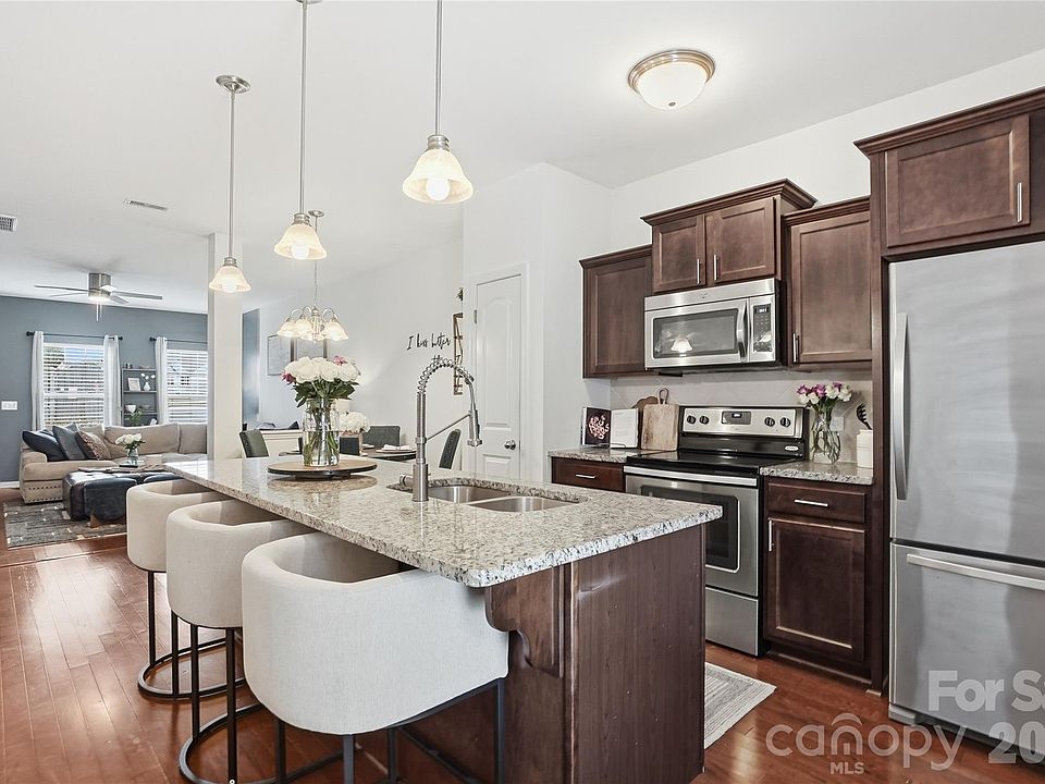 1st image of 13596 Calloway Glen Dr