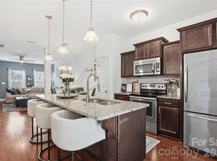 13596 Calloway Glen Dr, Charlotte, NC 28273