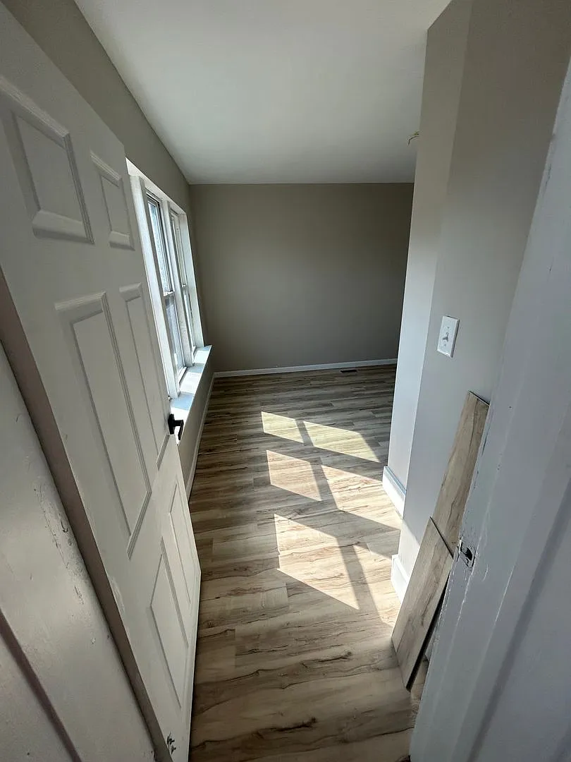 2905 Madison Ave — Photo 4