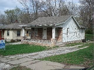 1st image of 7031 S Benton Ave