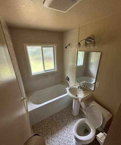 Bathroom (New flooring and new exhaust fan 2026)