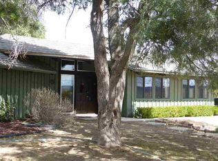 215 Rio Bravo Dr, Los Alamos, NM 87544
