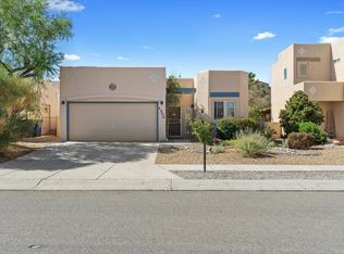 1500 Vista Monte Dr NE, Albuquerque, NM 87113