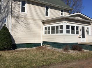 729 27th St, Des Moines, IA 50312