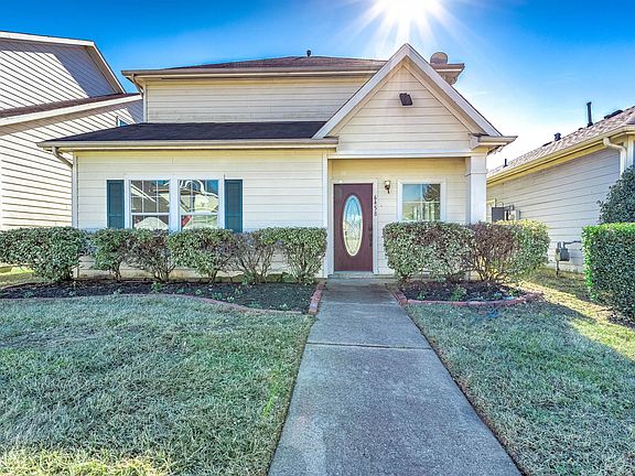 3rd image of 6458 Provident Green Dr