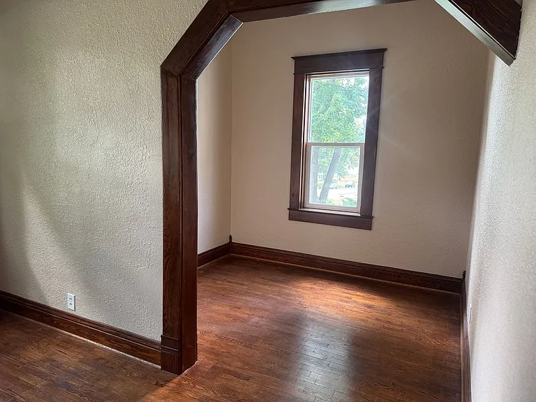 2707 Sacramento St — Photo 8