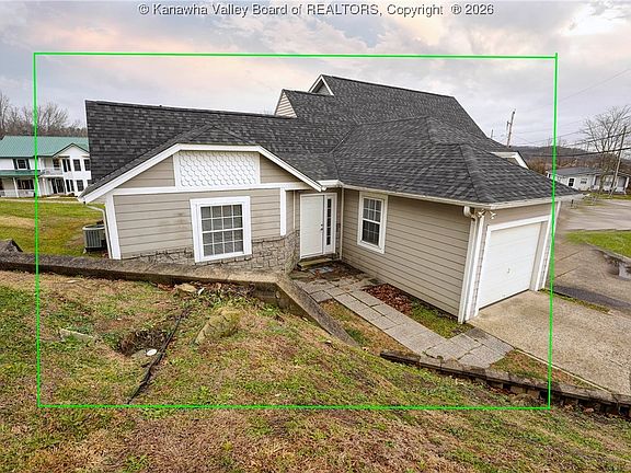 2nd image of 49B Thistlewood Dr