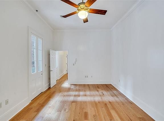 5th image of 229 Dauphine St Unit D