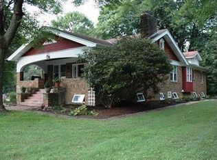 11 Leywood Dr, Gibsonia, PA 15044