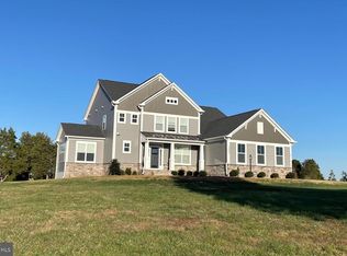 13425 Aden Rd, Nokesville, VA 20181