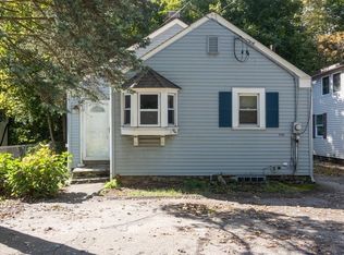 1274 Pleasant St, Worcester, MA 01602