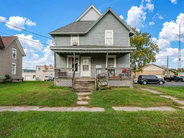 526 Roscoe Ave, South Beloit, IL 61080