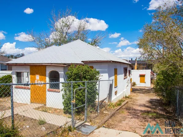 907 E Hill Ave, Gallup, NM 87301