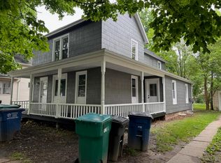206 Maple Ave, La Porte, IN 46350