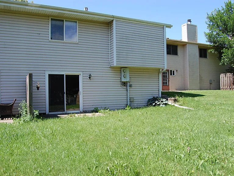 3724 Clover Circle — Photo 23