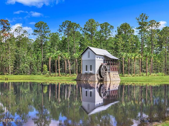 3rd image of 137 MASON BRANCH Drive