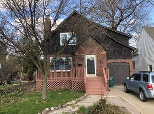 756 Pinecrest Dr, Ferndale, MI 48220